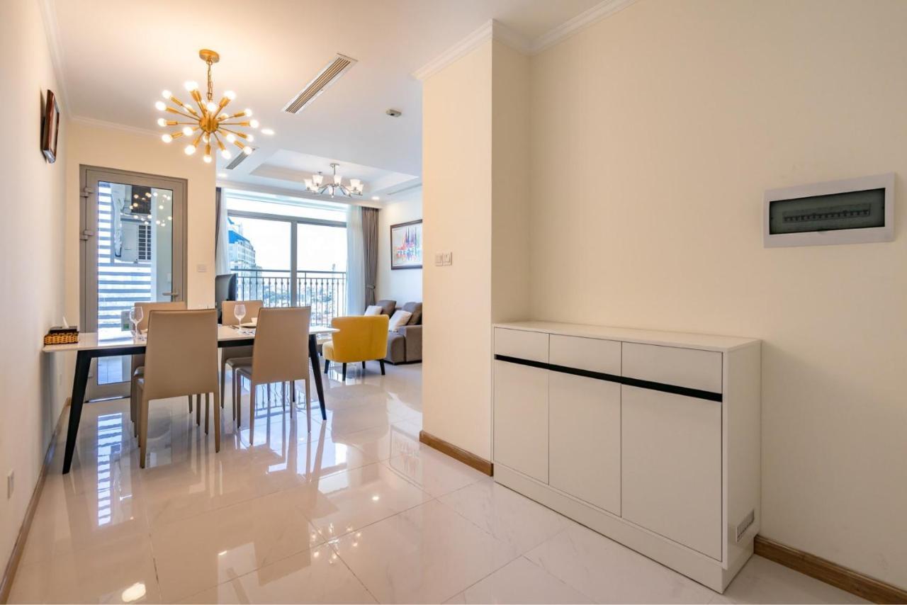 הו צ'י מין סיטי Luxury Vinhomes Central Park Humi Apartment מראה חיצוני תמונה